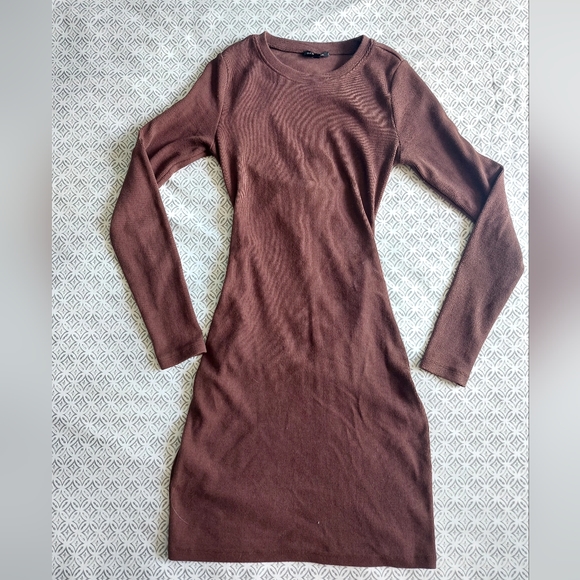 🎀2 for 50🎀Dynamite - Tie back bodycon longsleeve dress - Picture 6 of 8